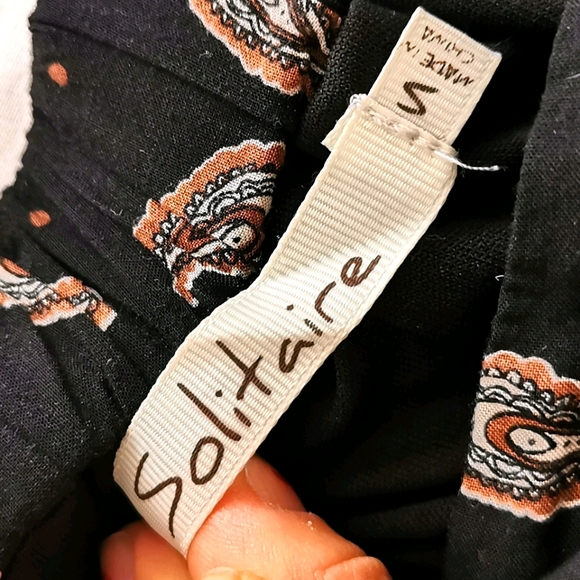 Solitaire Mid length Skirt size Small - Picture 2 of 2